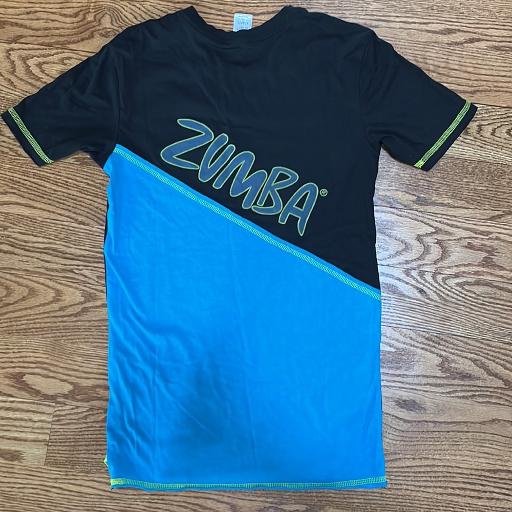 Zumba T-Shirt. NWOT